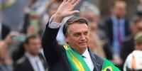 Bolsonaro participa do desfile de Sete de Setembro