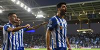 Taremi marcou o primeiro gol do Porto na vitória contra o Atlético de Madrid