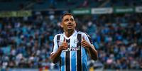 Diego Souza encerra mais um ano como artilheiro e incógnita no Grêmio