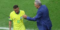 Neymar e Danilo não jogam mais a primeira fase da Copa do Mundo