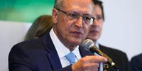 Alckmin afirma que governo tem meta de acabar com IPI