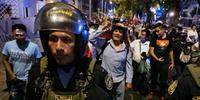 Um grupo de camponeses da cidade de Andahuaylas chegou a Lima nesta madrugada