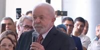 O presidente Luiz Inácio Lula da Silva em reunião com centrais sindicais